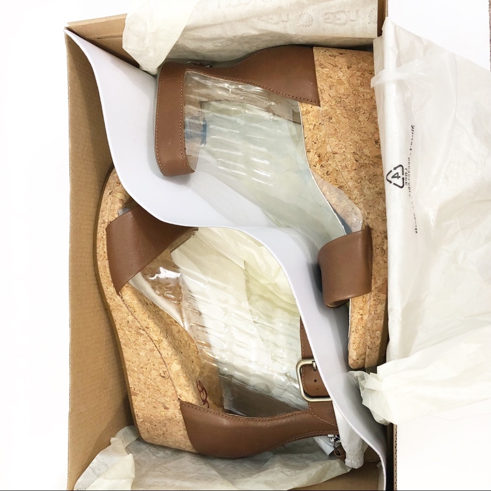 Ugg Zoe Wedge Sandal Brown Wedge Sandal - Picture 5 of 7